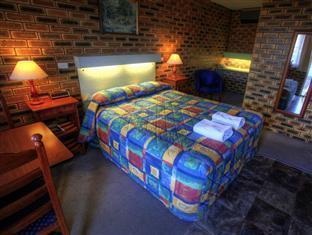 Apple & Grape Motel 3*